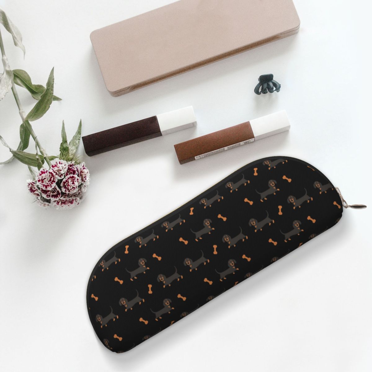 Tan Stationery & Office Supply - Estuche para lápices de perro salchicha